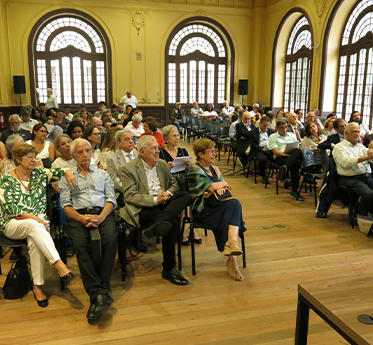 13 12 Medicina Comemora noticia tratada 1